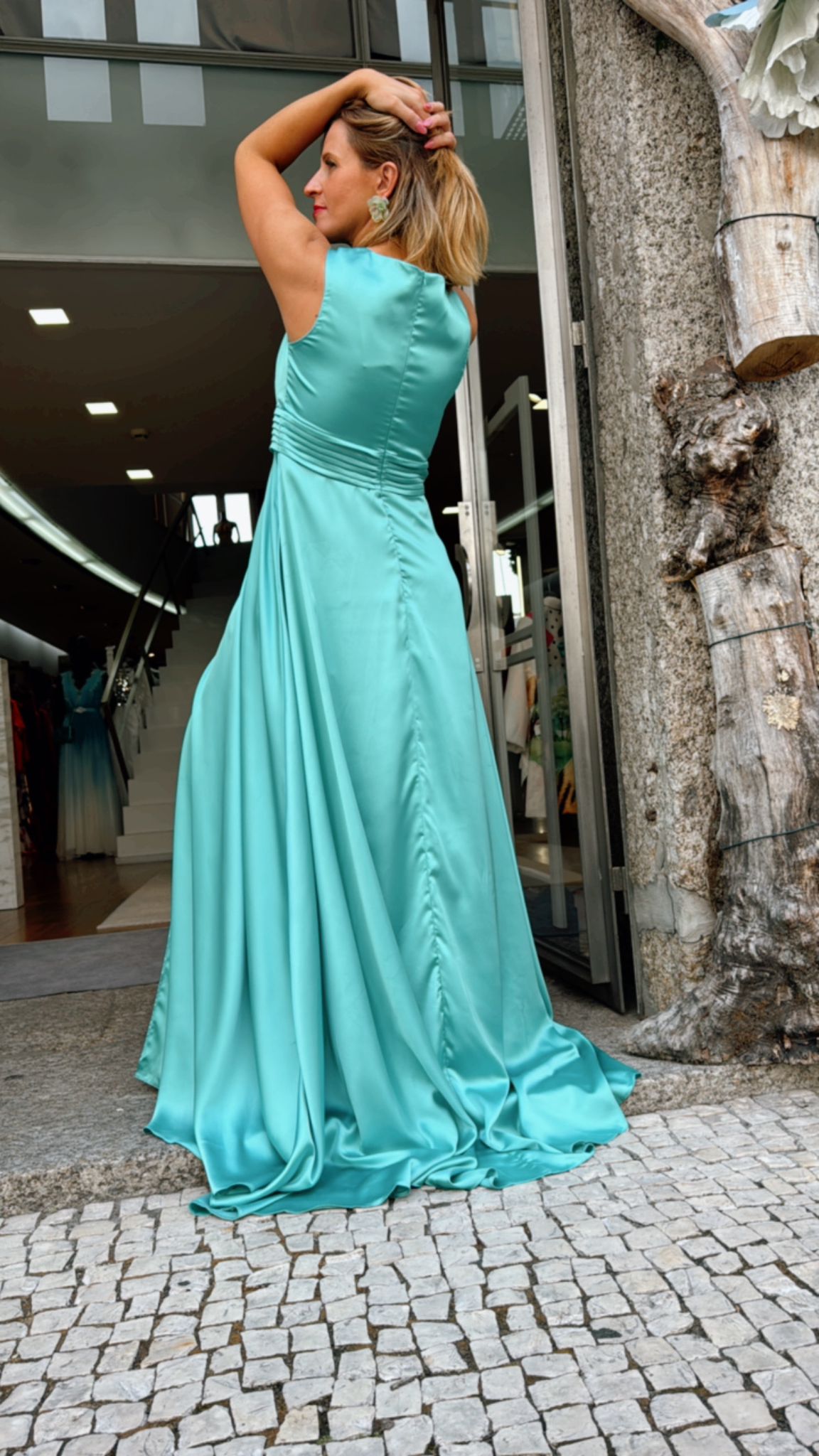 Vestido cetim