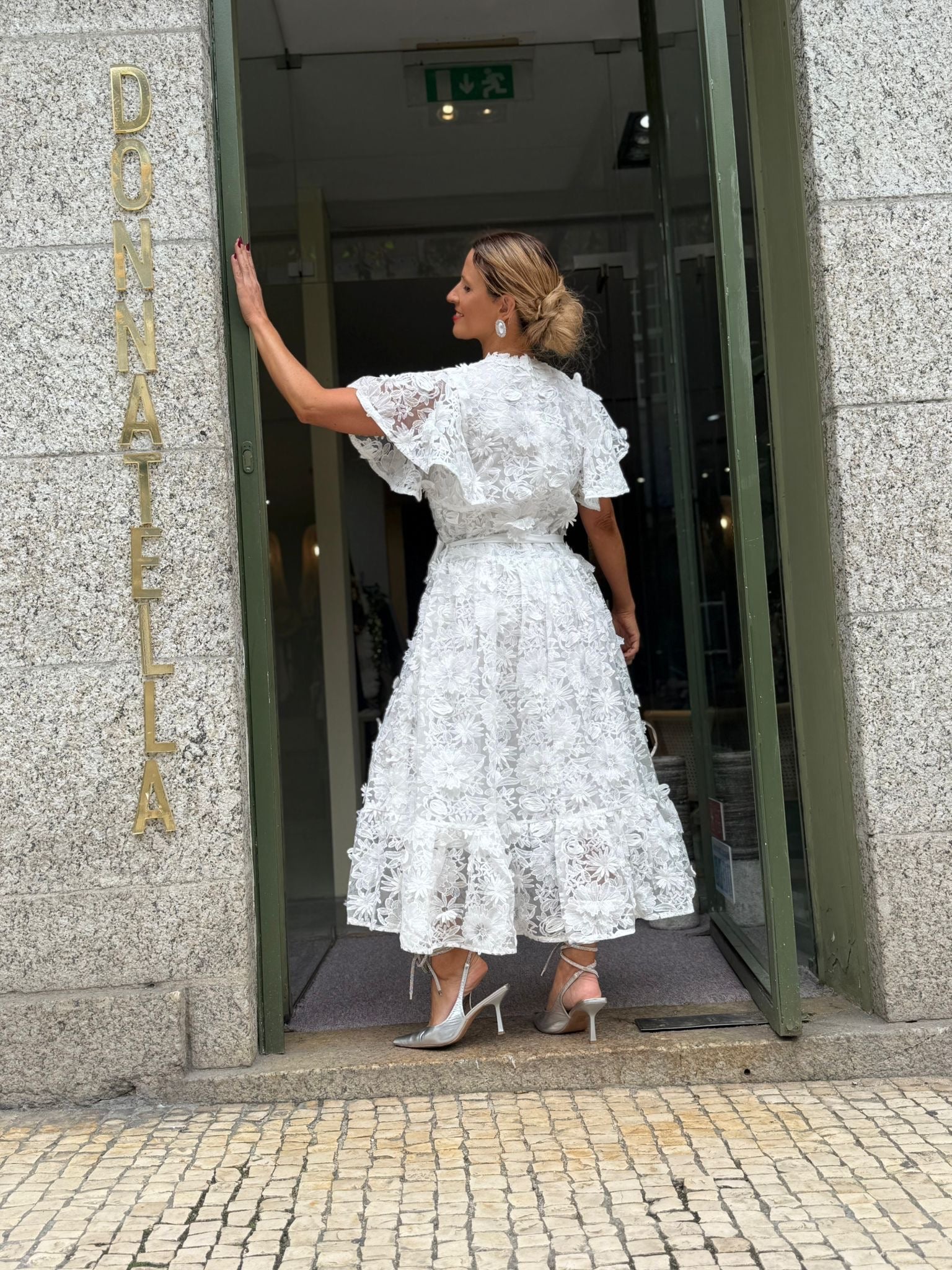 VESTIDO BRANCO RENDADO