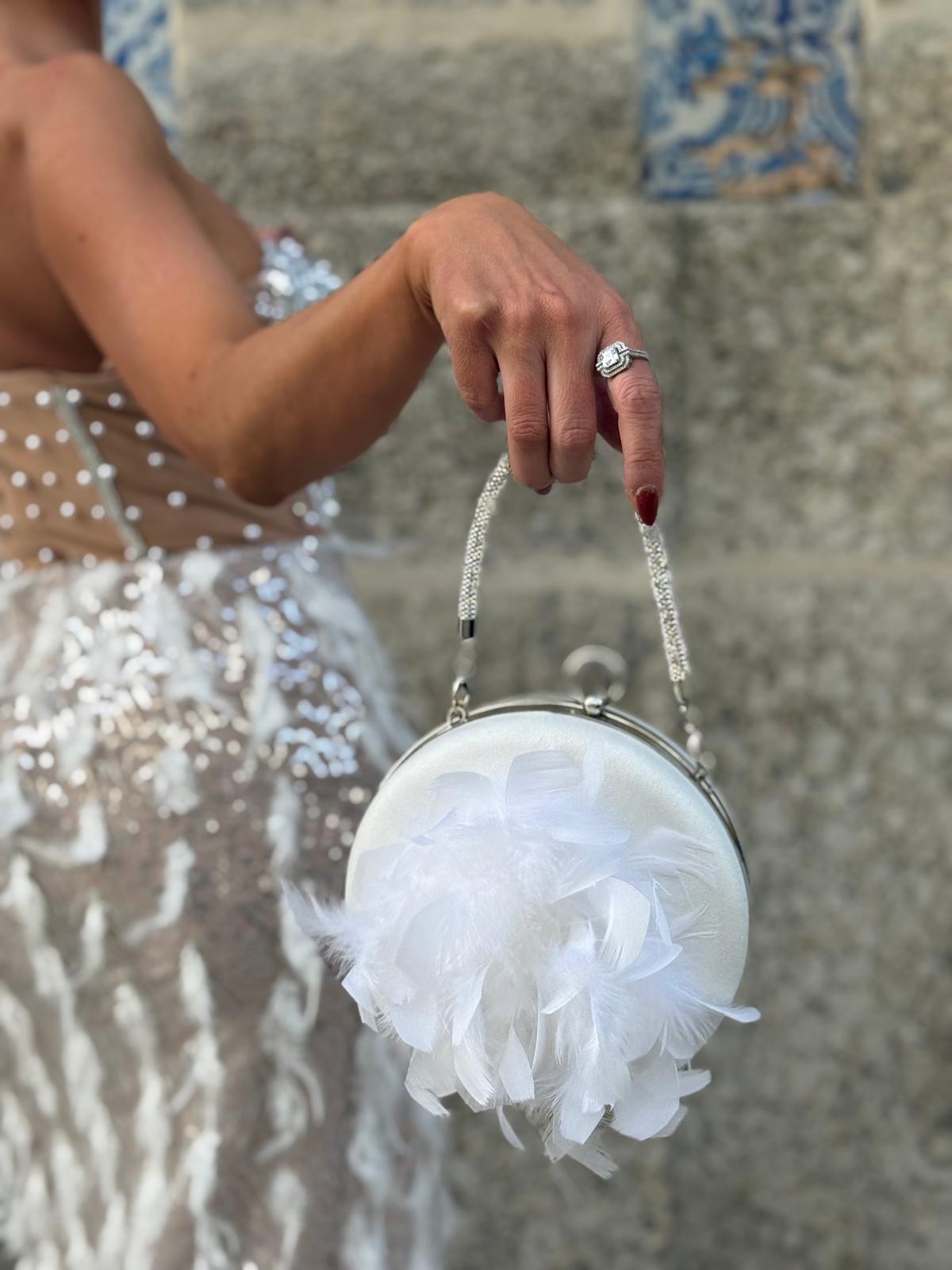 VESTIDO MIDI BORDADO
