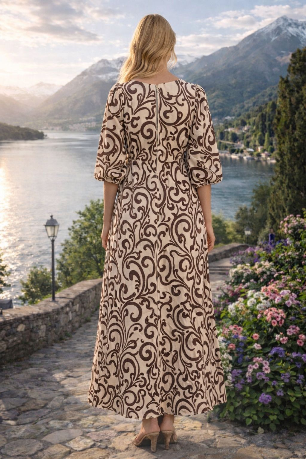 VESTIDO MIDI BEGE