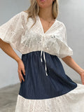 Vestido em ganga e bordado ingles