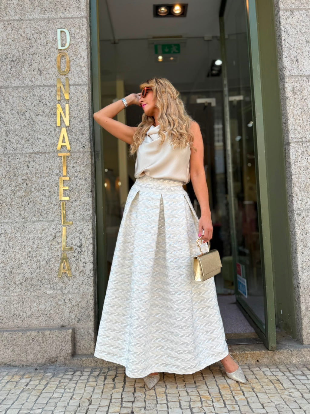 SAIA MIDI PRATEADA ELEGANCE